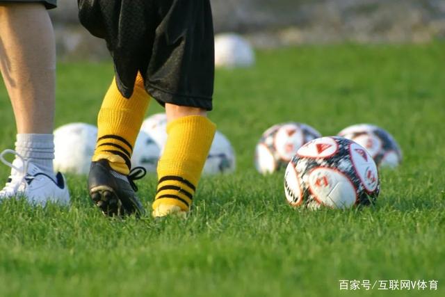 山东男篮逆转淘汰辽宁男篮，时隔5年重回季后赛八强虎扑3天前49回复