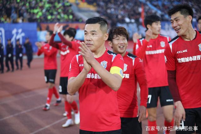 林崴31分同曦不敌广东 李弘权26分上海胜四川